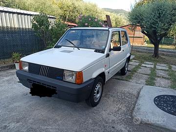 FIAT PANDA 750 L