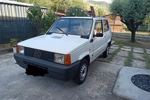 FIAT PANDA 750 L