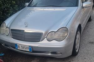 Mercedes 200c berlina 