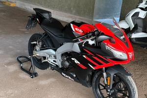 aprilia rs125