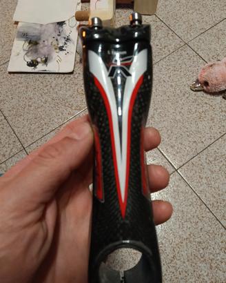 pipa , attacco manubrio fsa carbonio l 130