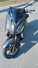 xmax 250