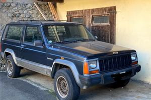Jeep cerokee