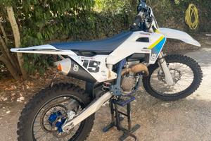 HUSQVARNA FC 250 2025