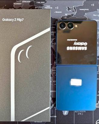 Samsung Galaxy  Z Flip 7  ( 512 GB ) 