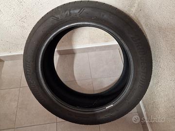 pneumatico estivo Bridgestone 235 50 R19 99V