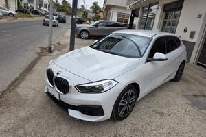 Bmw 118 118d 5p. Advantage