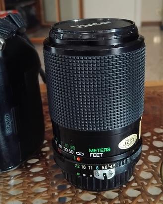 Vivitar 70-210 f 1:4,5-5,6 attacco Nikon