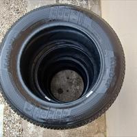 pneumatici invernali 215/65 R16 H102