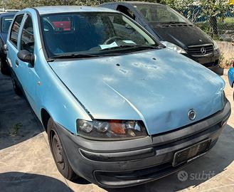 FIAT PUNTO per ricambi usati