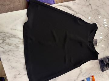 Vestito nero svasato corto