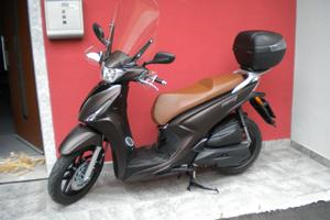 Kymco People 125