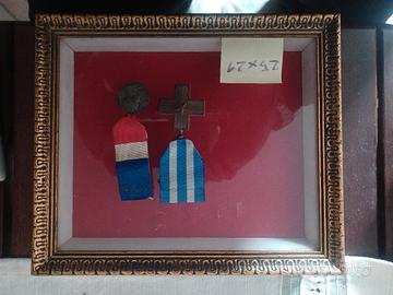 bacheca porta medaglie