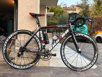 Bici corsa carbonio artigianale