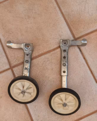 Rotelle regolabili per bici da bambino