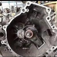 Cambio manuale Mazda 323