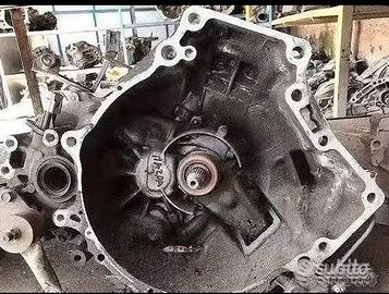 Cambio manuale Mazda 323