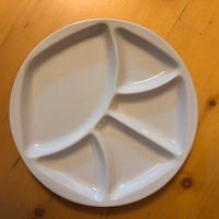 Piatti a 5 scomparti bianchi