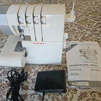  Taglia cuce SINGER
MODEL 14SH754