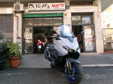 Yamaha T Max 560 PERMUTE - FINANZIABILE