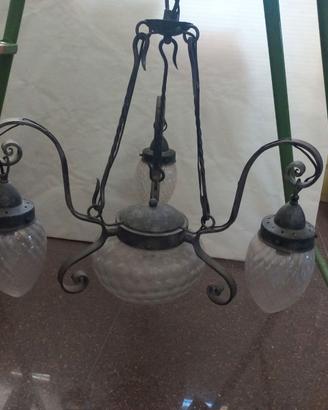 lampadario vintage a 3 luci in ferro battuto