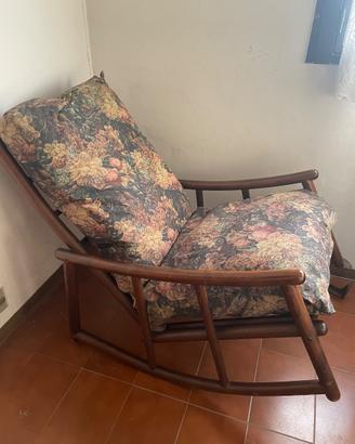 Poltrona vintage a dondolo