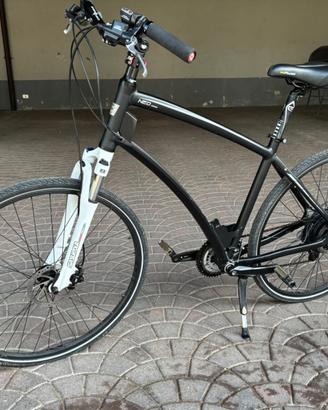 Bicicletta in alluminio BH Emotion Neo Cross