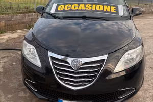 Lancia Ypsilon 1200 benzina