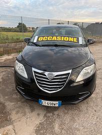 Lancia Ypsilon 1200 benzina