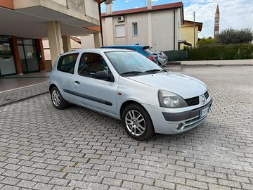Renaul Clio 1.2 benz OK NEOPATENTATI