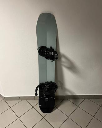 TAVOLA DA SNOWBOARD WIDE CON ATTACCHI DRAKE