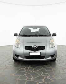 TOYOTA YARIS 1.0 B - 2006