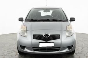 TOYOTA YARIS 1.0 B - 2006