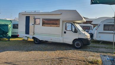 CAMPER RIVIERA 7 POSTI