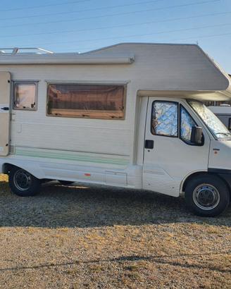 CAMPER RIVIERA 7 POSTI