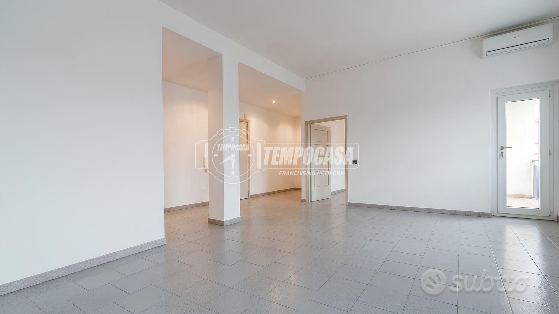 Appartamento – Saronno, Volta-Prealpi - Vista 3