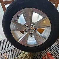 Cerchi Volvo originali piu gomme Michelin