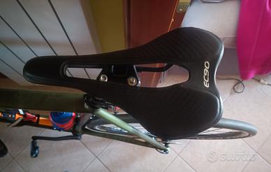 Bicicletta  cannondale caad 12 105