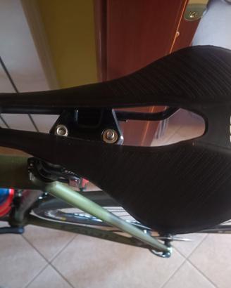 Bicicletta  cannondale caad 12 105