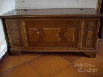 Cassapanca legno