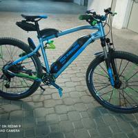 bici elettrica MTB rockrider 