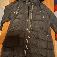 Giubbotto donna imbottito con cappuccio in pelli