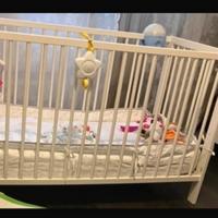 Lettino-culla Ikea, materasso e accessori