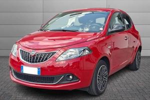 Lancia Ypsilon 1.0 hybrid Gold s&s 70cv