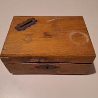 scatola legno antica salvadanaio 