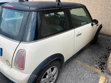 Mini One D (da riparare)