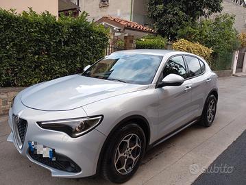 Alfa romeo Stelvio 2.2 160 cv Anno 2022