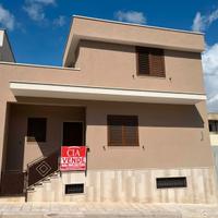 INDIPENDENTE ristrutturato con terrazzo e garage