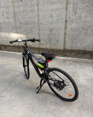 Bicicletta con pedalata assistita Riverside