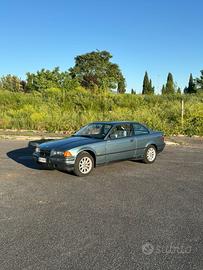 BMW E36 318iS Coupé 1997 – Moreagrün Metallic